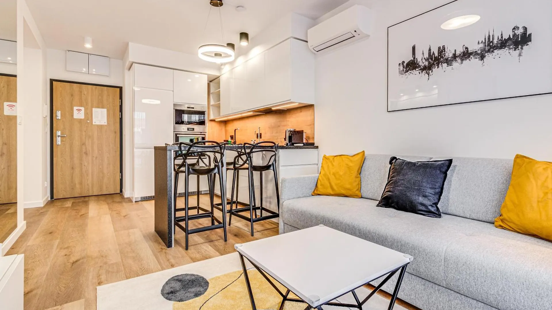 Apartment Rentplanet - Apartamenty Michalczyka Wroclaw Poland