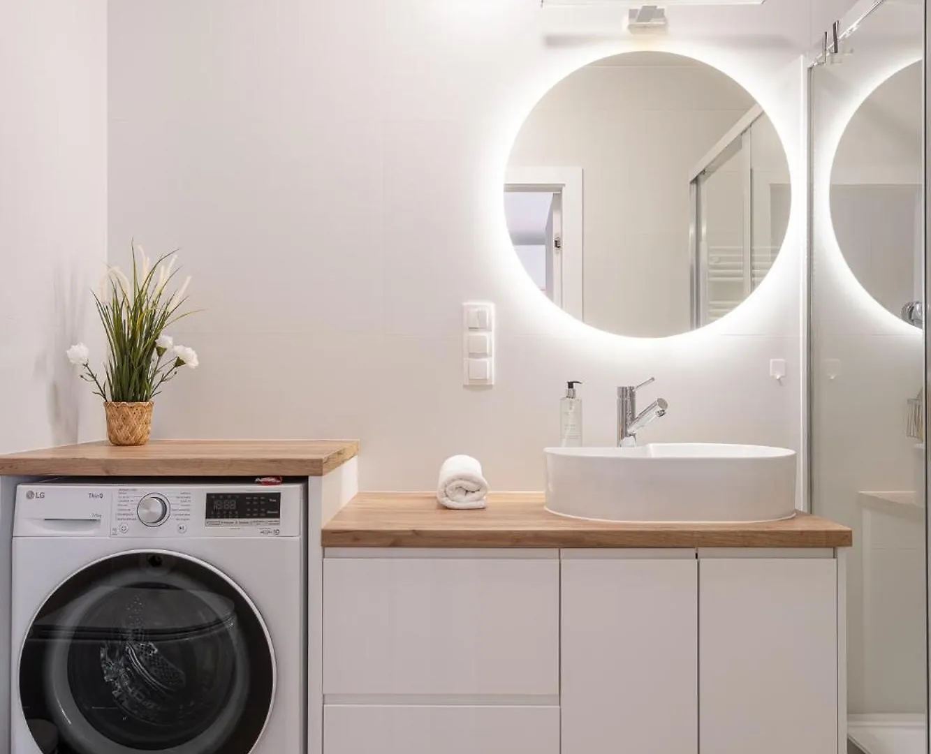 Rentplanet - Apartamenty Michalczyka Wroclaw 0*,  Poland